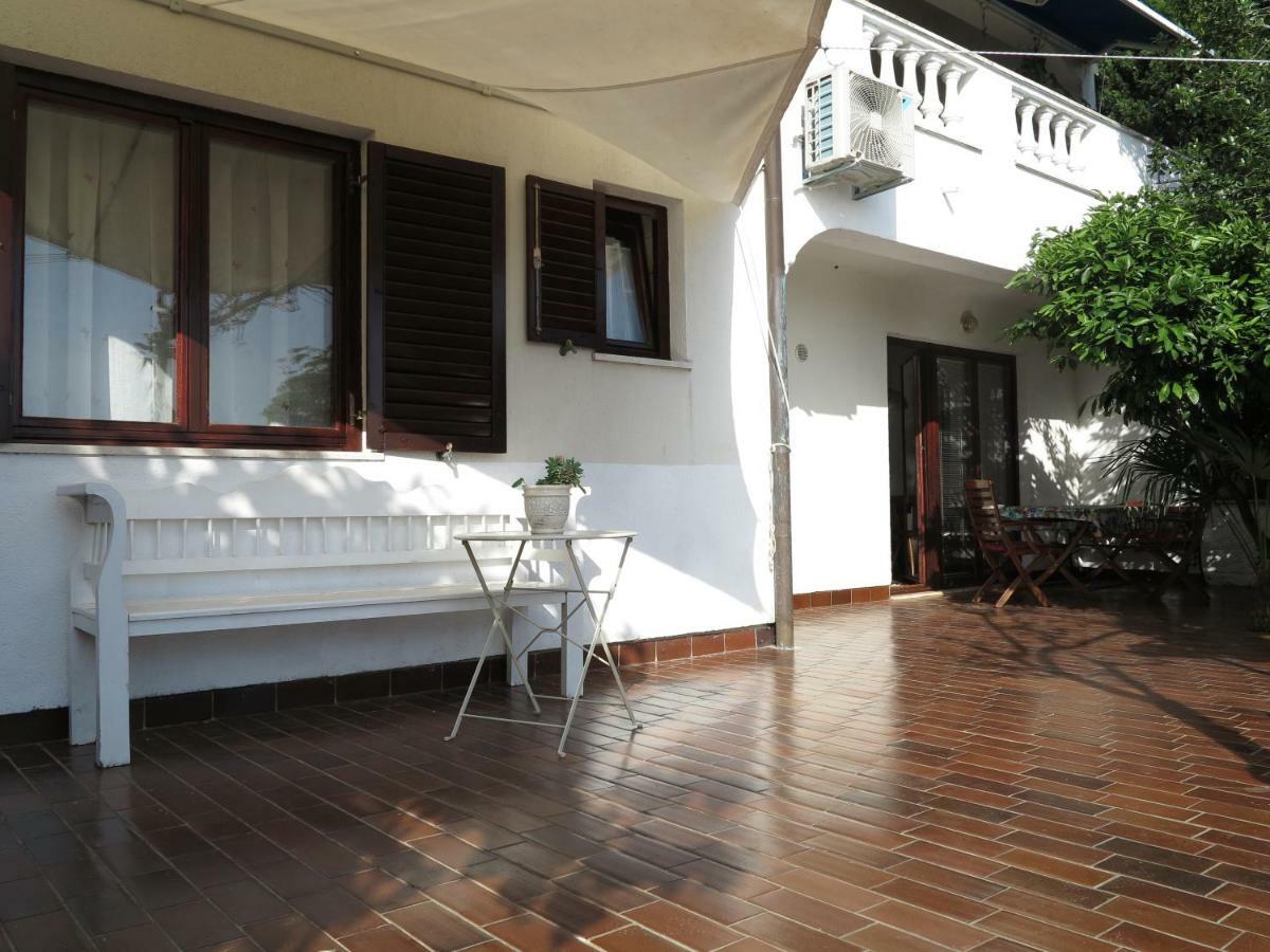 Apartments Potocki Μεντουλίν Εξωτερικό φωτογραφία